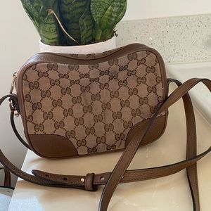 GUCCI CROSSBODY